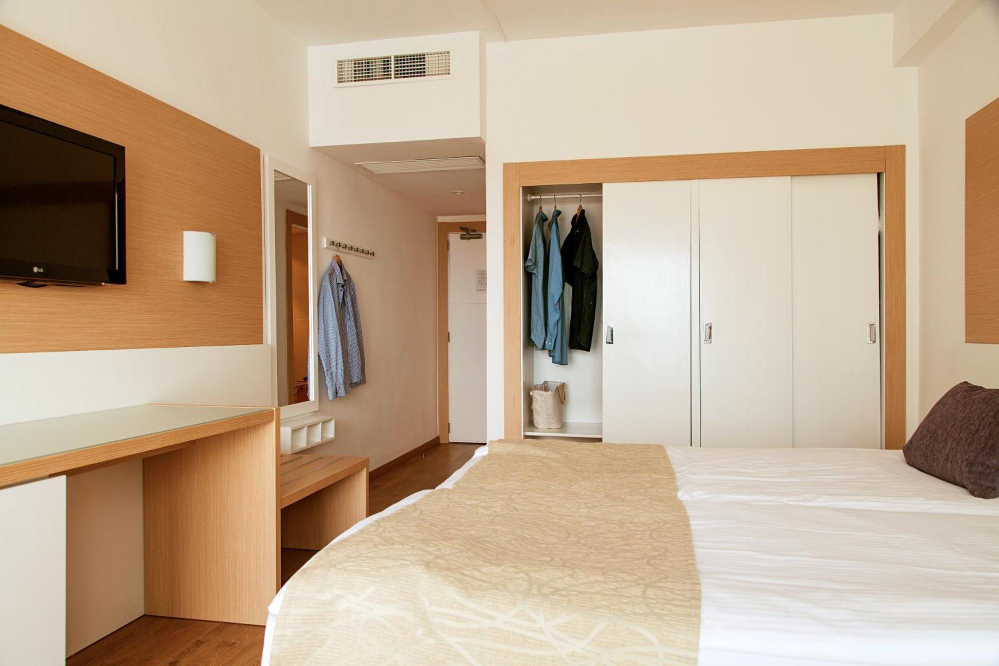 Sunprime Waterfront Adults Only Hotel Кан Пастиля Стая снимка
