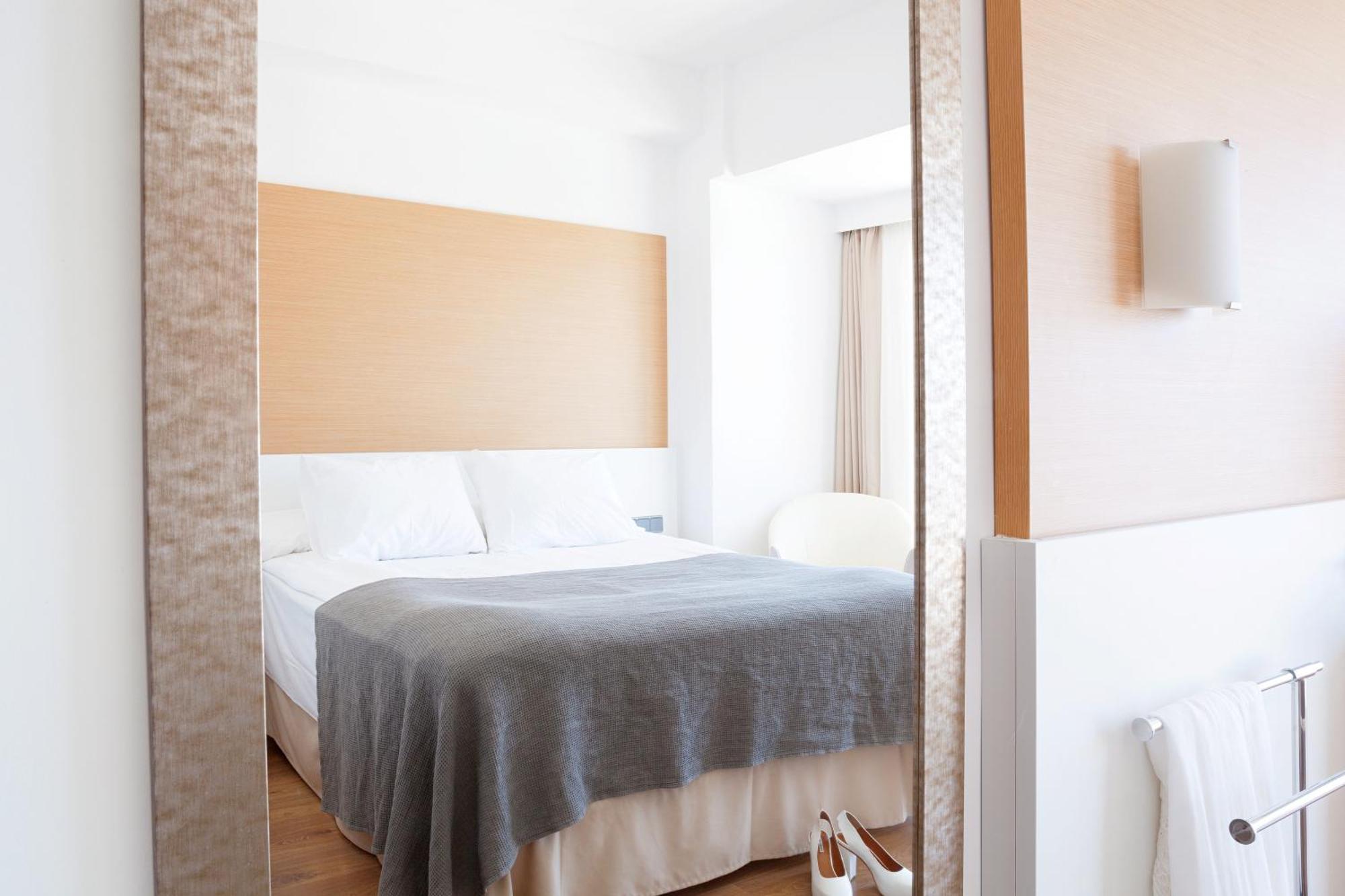 Sunprime Waterfront Adults Only Hotel Кан Пастиля Стая снимка